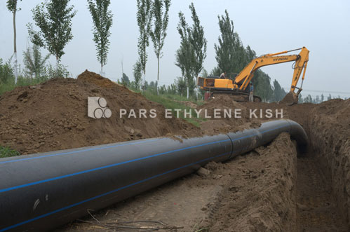 High density polyethylene water pipe