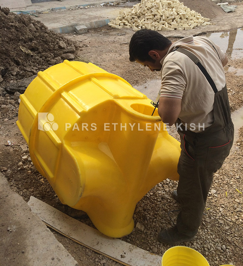 Polyethylene drainage manhole