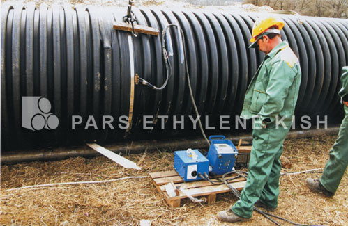 Polyethylene pipe Welding