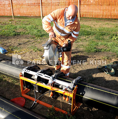 Welding of polyethylene pipes