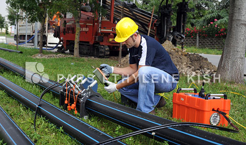 Welding of polyethylene pipes